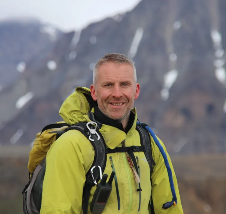 Dr. Gordon Osinski (2021 Barringer Awardee)